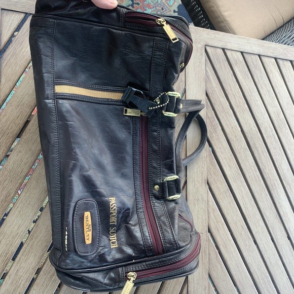 sir bentley Bags Vintage Sir Bentley Faux Leather Dark Maroon